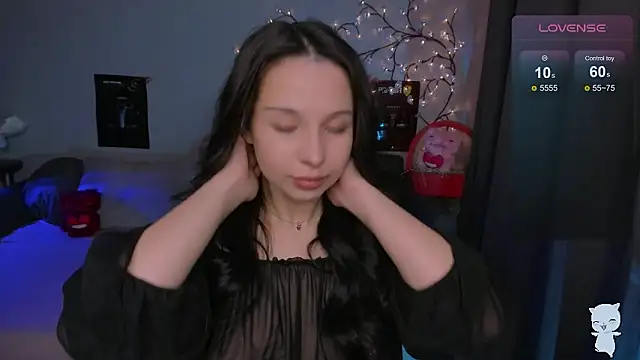 Snapshot of SoftyMooon chatting on 8, 3, 2026 SoftyMooon online show from 8, 3, 2026