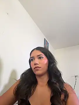 MikaelaFlgg online show from 26, 3, 2026