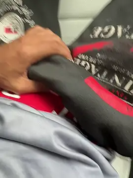 Snapshot of jesus-31 chatting on 6, 4, 2026 jesus-31 online show from 6, 4, 2026