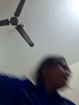 Strip-Couple2 online show from 24, 2, 2026