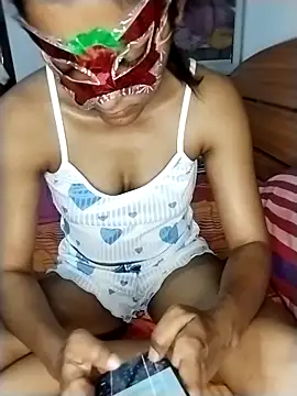 Snapshot of madhu2002sl chatting on 13, 3, 2026 madhu2002sl online show from 13, 3, 2026