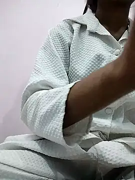 Karishma 88 online show from 25, 3, 2026