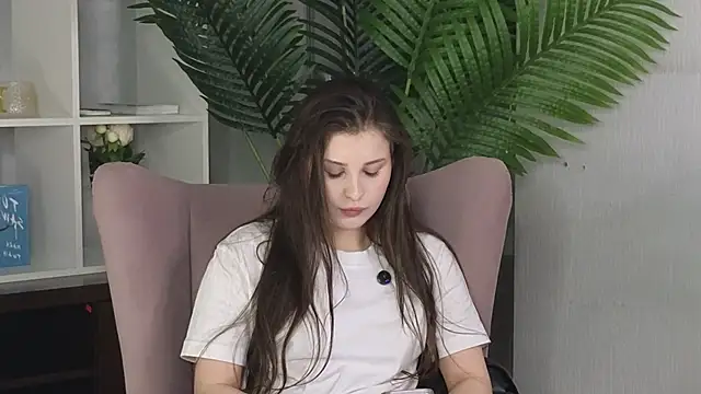 FloraOnstad online show from 24, 2, 2026