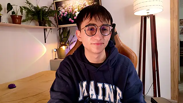 Snapshot of Sr_evann chatting on 16, 3, 2026 Sr evann online show from 16, 3, 2026