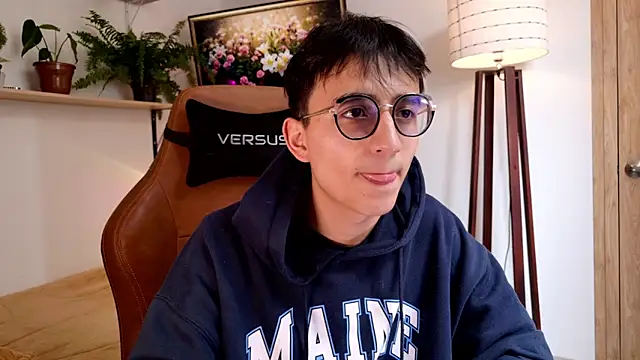 Snapshot of Sr_evann chatting on 17, 3, 2026 Sr evann online show from 17, 3, 2026