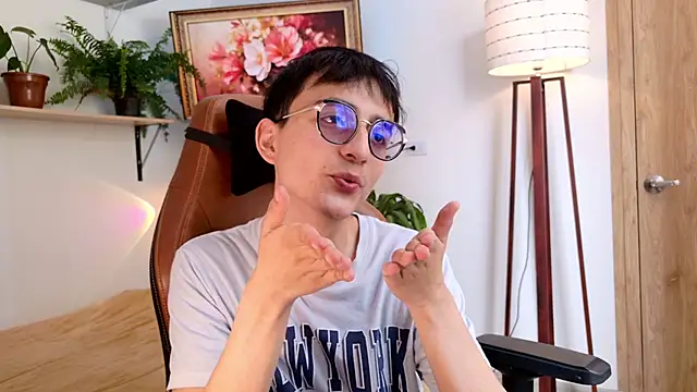 Snapshot of Sr_evann chatting on 22, 3, 2026 Sr evann online show from 22, 3, 2026