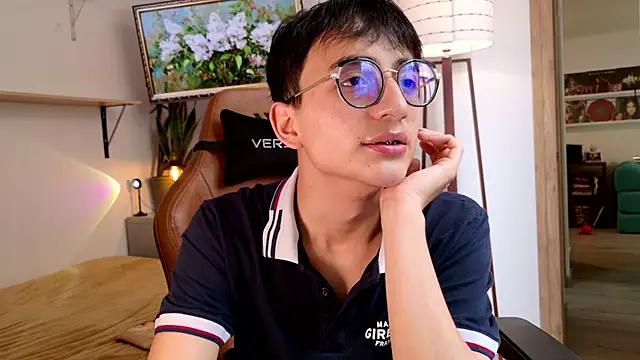 Snapshot of Sr_evann chatting on 26, 3, 2026 Sr evann online show from 26, 3, 2026