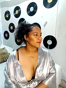 Snapshot of medusafox_ chatting on 9, 3, 2026 medusafox online show from 9, 3, 2026