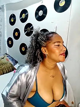 Snapshot of medusafox_ chatting on 15, 3, 2026 medusafox online show from 15, 3, 2026