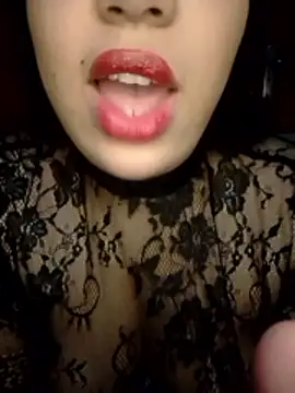 madleen Mm online show from 9, 3, 2026