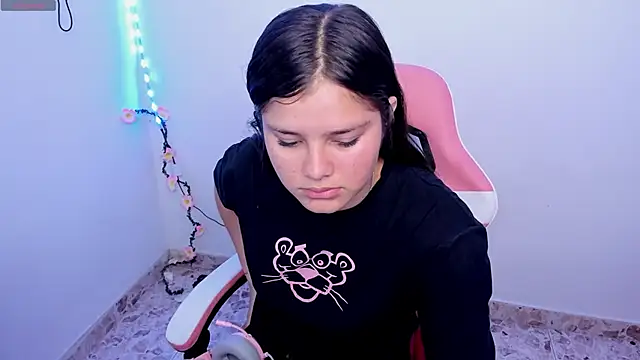 trianna sweet online show from 26, 2, 2026