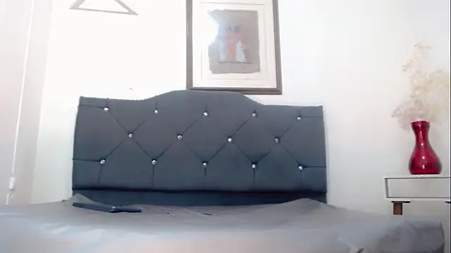 Emma Boms online show from 11, 3, 2026