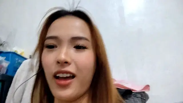 Snapshot of EllieCoconut001 chatting on 14, 3, 2026 EllieCoconut001 online show from 14, 3, 2026