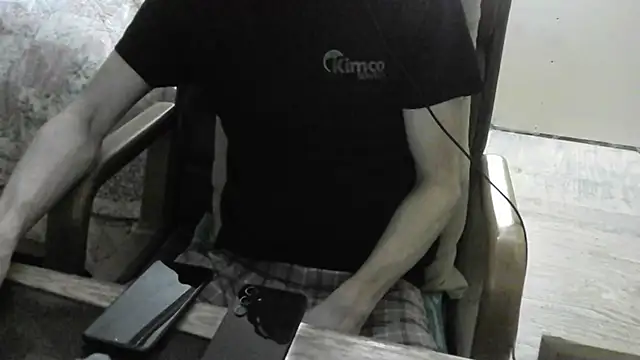 Snapshot of FiSTALiTY chatting on 2, 4, 2026 FiSTALiTY online show from 2, 4, 2026