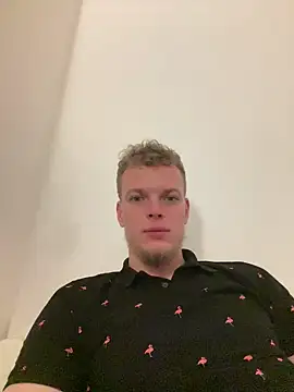 Snapshot of Dencchikk22 chatting on 24, 2, 2026 Dencchikk22 online show from 24, 2, 2026