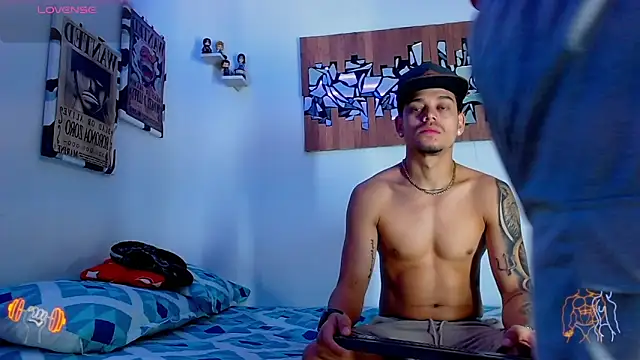 Snapshot of AdamsDvi chatting on 3, 3, 2026 AdamsDvi online show from 3, 3, 2026