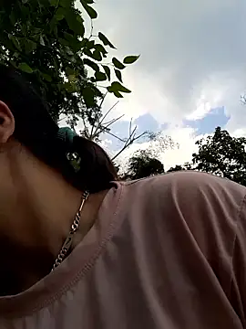 Snapshot of zanh99 chatting on 11, 4, 2026 zanh99 online show from 11, 4, 2026