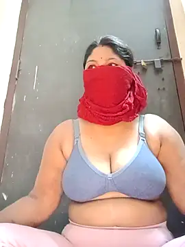 sexyladdupilla online show from 27, 2, 2026