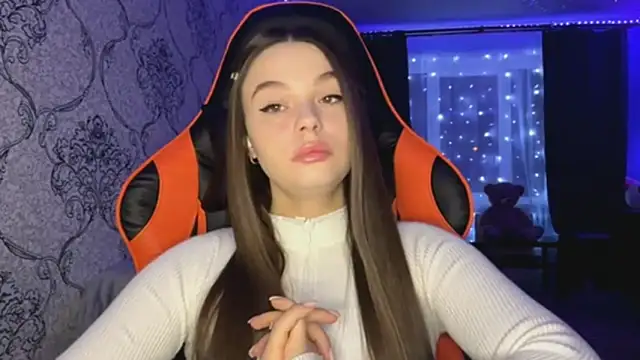 AkikoAnkrom online show from 2, 3, 2026