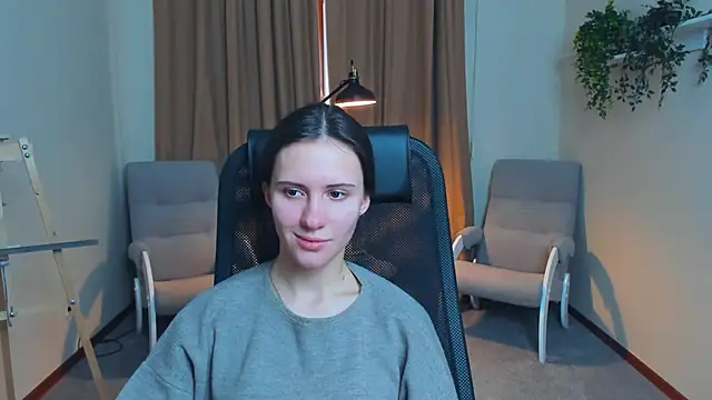 MeganLenoir online show from 27, 2, 2026