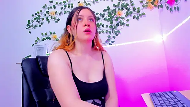 violeta cutee online show from 3, 3, 2026