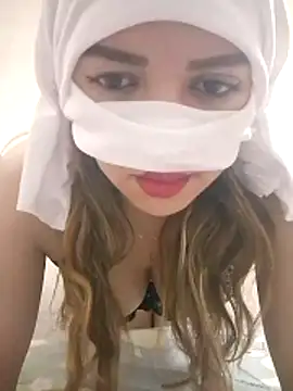 RolaGirl online show from 5, 3, 2026