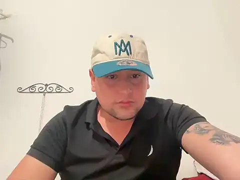 Snapshot of Oscar6867 chatting on 27, 2, 2026 Oscar6867 online show from 27, 2, 2026