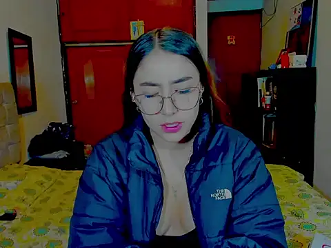 SquirtMaddiee  online show from 20, 3, 2026