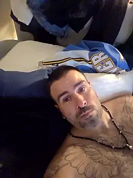 Biggbaddwulf7 online show from 27, 2, 2026