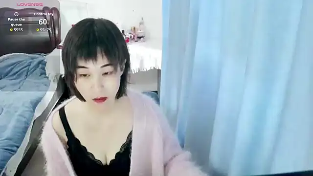 Snapshot of PINGGUO-99 chatting on 4, 3, 2026 PINGGUO-99 online show from 4, 3, 2026