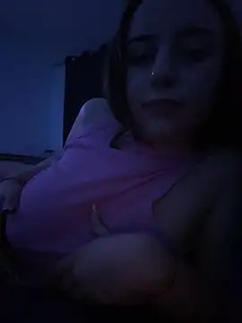 adellasweet online show from 2, 3, 2026