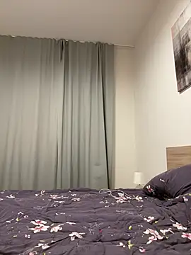 Snapshot of KamilaIv chatting on 6, 3, 2026 KamilaIv online show from 6, 3, 2026