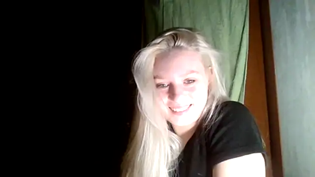 Glowing Jessica online show from 2, 3, 2026