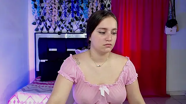 Julieta vegaxh online show from 2, 3, 2026