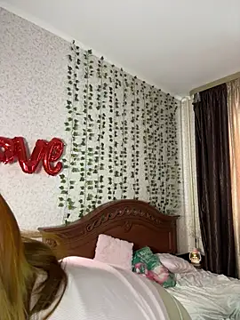 Snapshot of SweetsforLily chatting on 5, 3, 2026 SweetsforLily online show from 5, 3, 2026