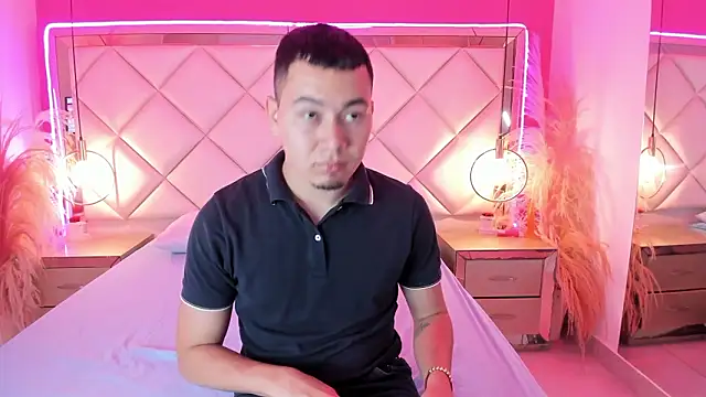 Max Huntter online show from 12, 3, 2026