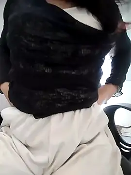 MiuNaaaa online show from 18, 3, 2026