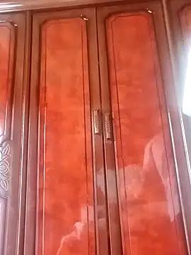 Oneinamillon45 online show from 4, 3, 2026