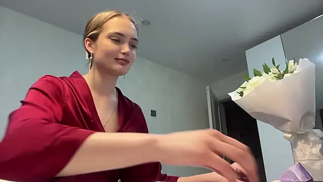 Angela Rosssee online show from 8, 3, 2026