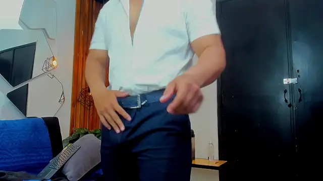 Snapshot of RomanCroft chatting on 28, 3, 2026 RomanCroft online show from 28, 3, 2026