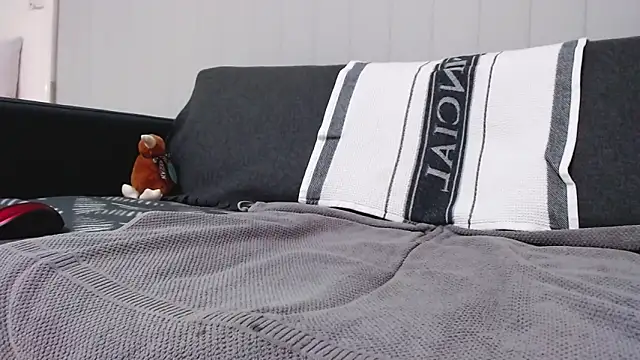 lilchristianxh online show from 9, 11, 2025