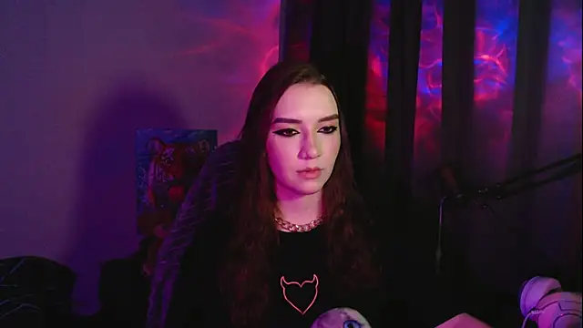 Celia Sensual  online show from 13, 4, 2026