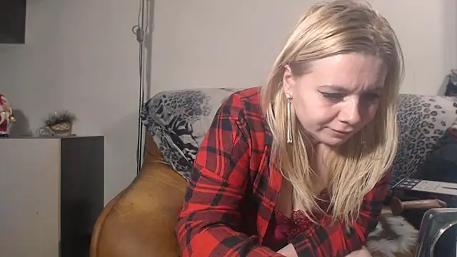 Snapshot of Abby_Lust chatting on 29, 12, 2024 Abby Lust online show from 29, 12, 2024