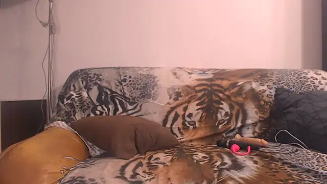 Snapshot of Abby_Lust chatting on 16, 10, 2025 Abby Lust online show from 16, 10, 2025