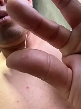 Snapshot of GoldenM95 chatting on 10, 3, 2026 GoldenM95 online show from 10, 3, 2026