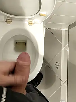 Nofacedad7 online show from 11, 3, 2026