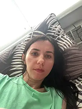 Snapshot of Oliviyaa_kiss_ chatting on 16, 3, 2026 Oliviyaa kiss online show from 16, 3, 2026