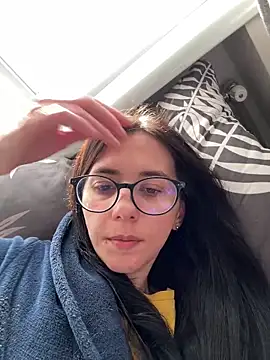 Snapshot of Oliviyaa_kiss_ chatting on 22, 3, 2026 Oliviyaa kiss online show from 22, 3, 2026