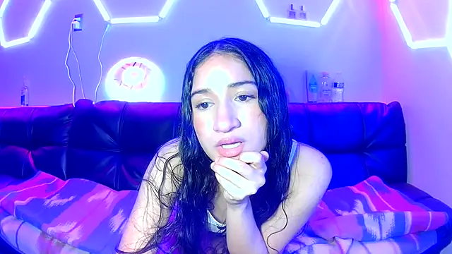 SUGARCAKEBABY online show from 14, 3, 2026