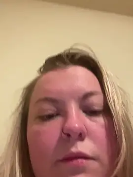 Jewelsbby93 online show from 14, 3, 2026